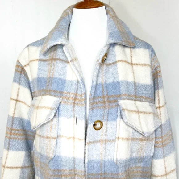 SOLD-Gianni Bini Plaid Flannel Shacket Grandpa Jacket - Picture 3 of 11